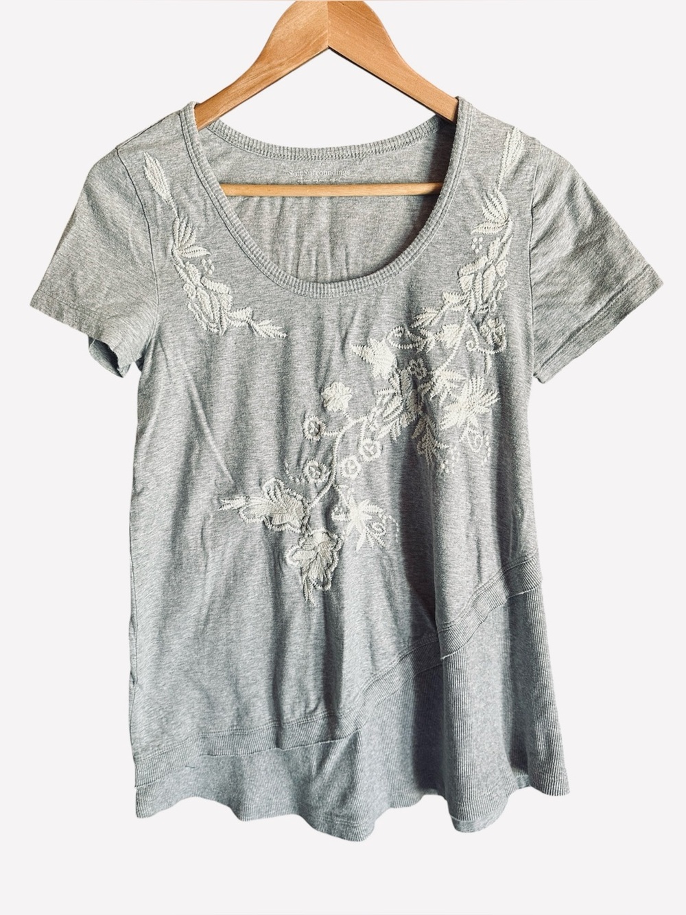⬅️Soft Surroundings Embroidered Top Gray and White XS